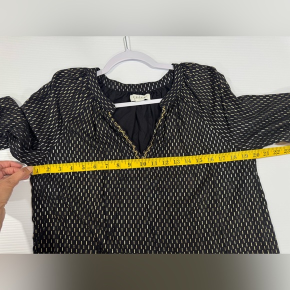 Velvet by Graham & Spencer Milla Gold Printed Peasant Blouse Sz M - Picture 4 of 10